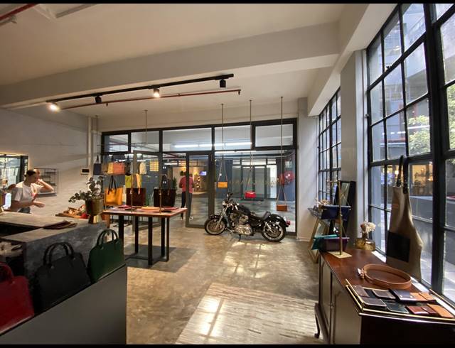 56M² RETAIL TO LET IN WOODSTOCK